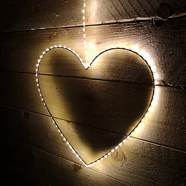 Hjerteformet Hængedekoration med 160 LED-lys – Perfekt til Julebelysning i Haven