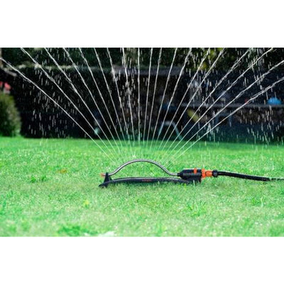 Black & Decker Sprinkler med 19 Huller – Effektiv Vanding til Hele Haven