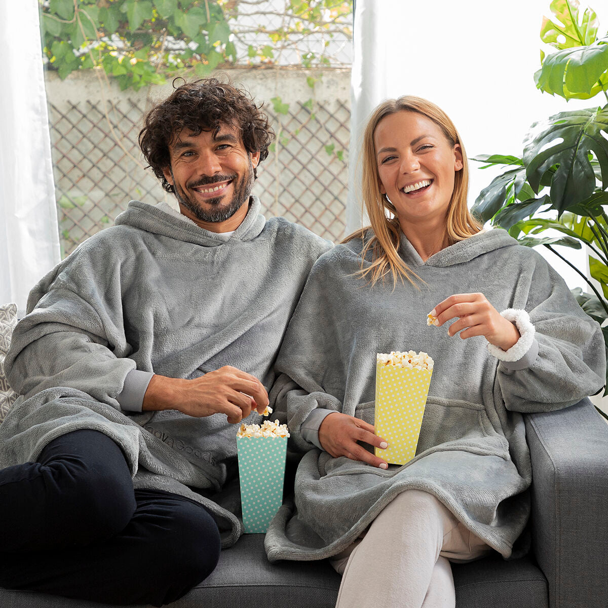 Oversized Tæppe med Fleece for og Ærmer – Perfekt til Hygge og Varme
