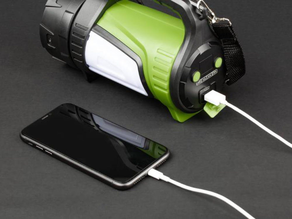 Lommelygte med  Power bank, meget kraftigt.